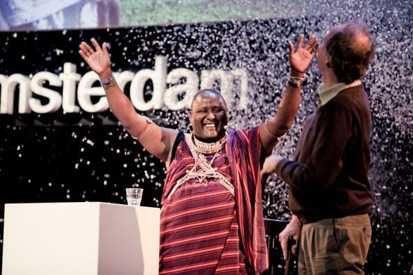 Peter Westerveld en zijn gast uit Afrika tijdens tedxamsterdam 2010