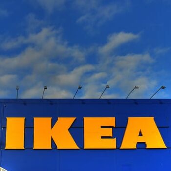 IKEA photoshopt vrouwen weg: omzet belangrijker dan kernwaarden?