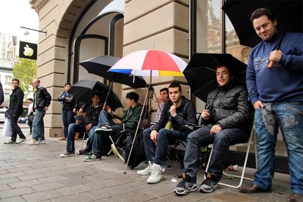 Wachtrij voor de Apple Store
