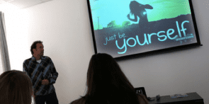 etravel13_be_yourself
