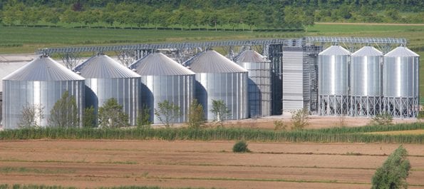 Fotolia_65895151_Subscription_L industrial plant for co-generation of energy from organic waste © FedeCandoniPhoto - Fotolia