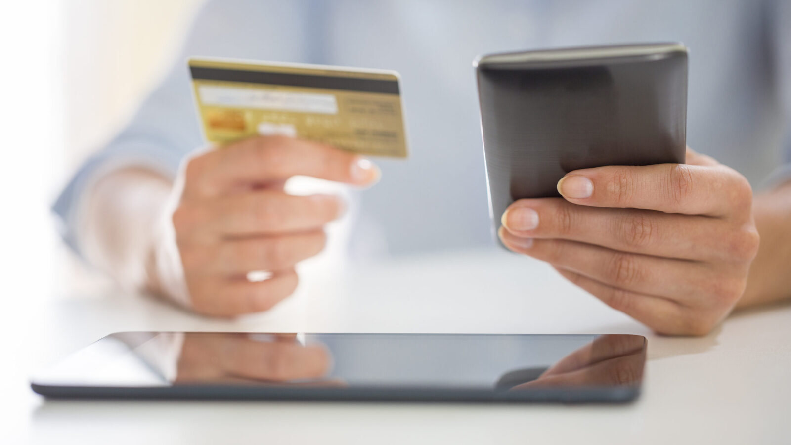 We gaan massaal mobiel betalen: hebben banken het nakijken?