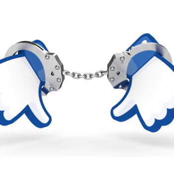 Facebook’s censuur: waarom abortus wel mag, maar een tepel niet