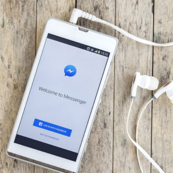 Primeur: KLM integreert Facebook Messenger in dienstenpakket