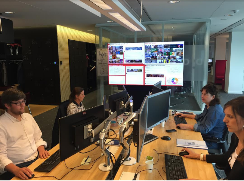 newsroom