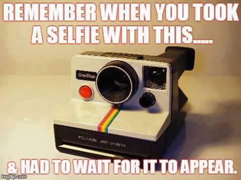 polaroid-selfie