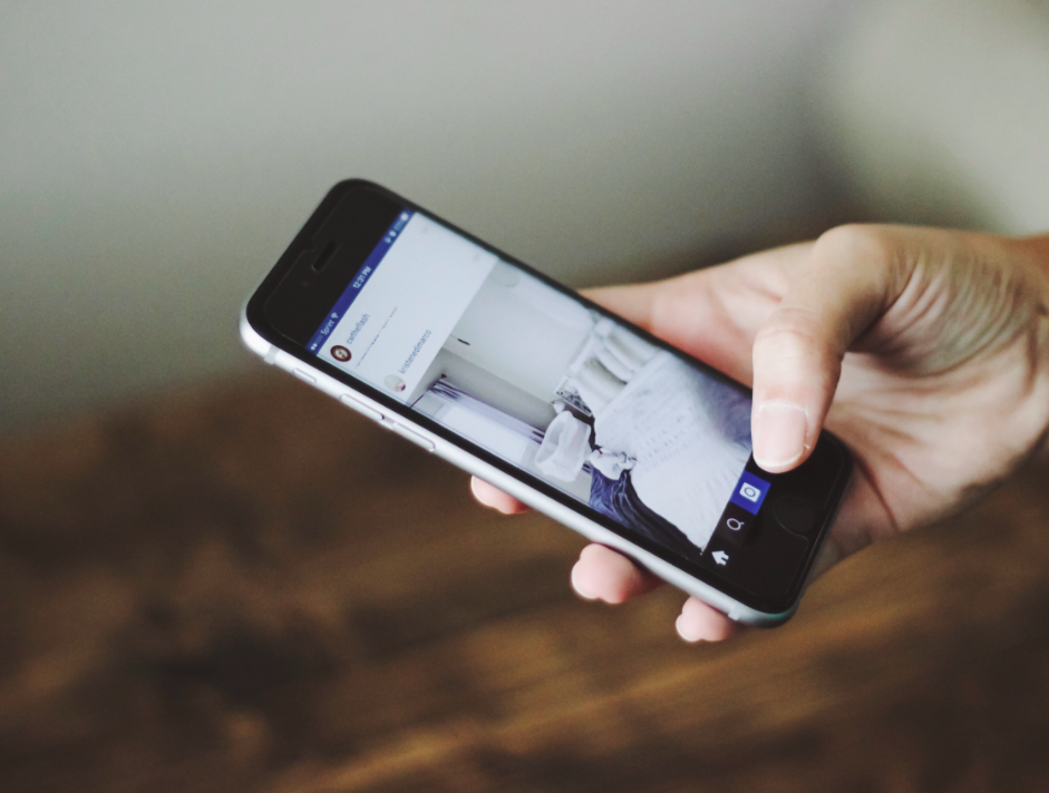 future-is-visual-mobile devices 2