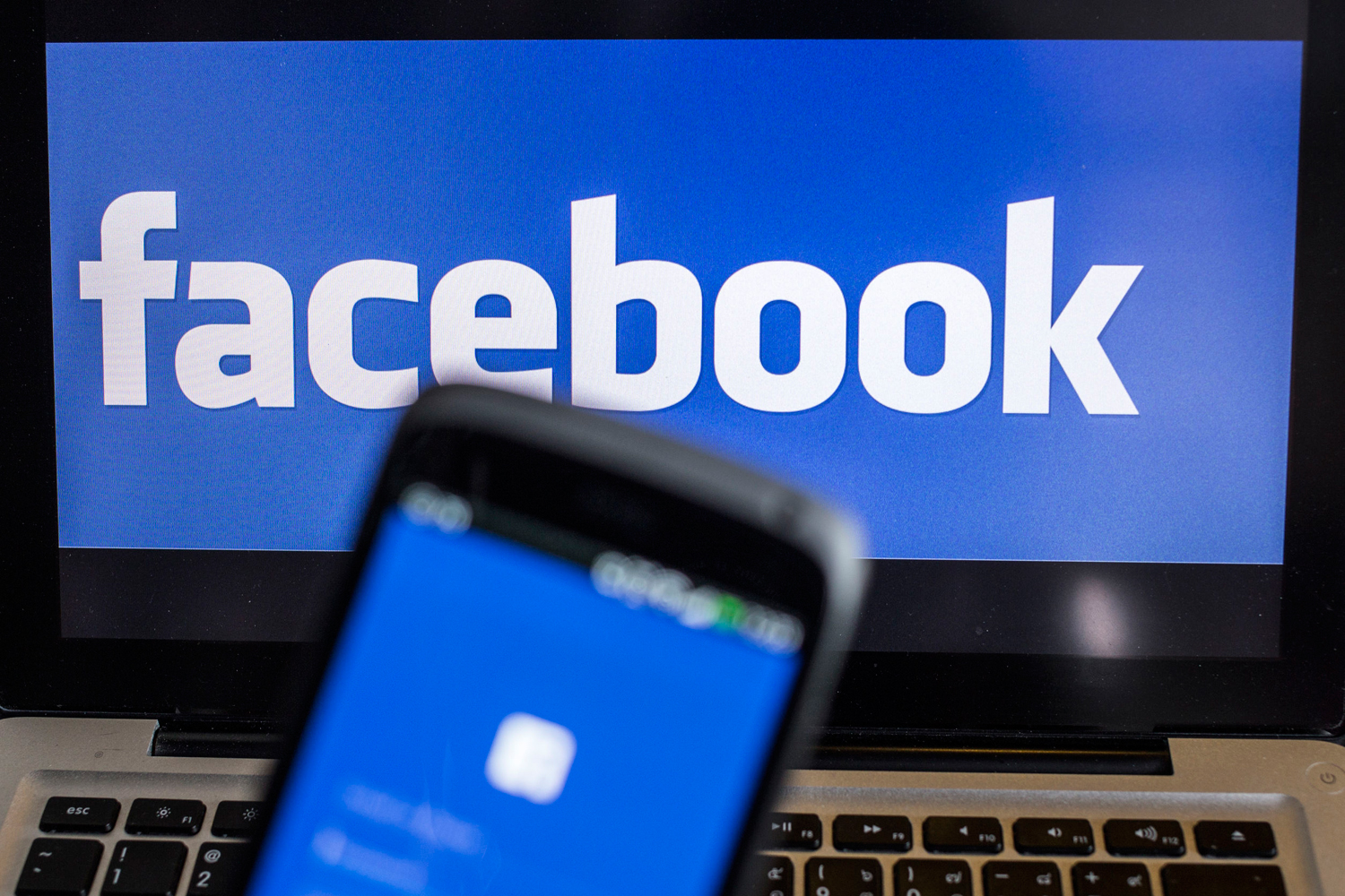 facebook-desktop-mobiel