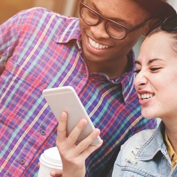7 manieren om je online klanten de offline winkel in te trekken