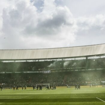 Waarom Qurrent een rode kaart krijgt voor de sponsordeal met Feyenoord