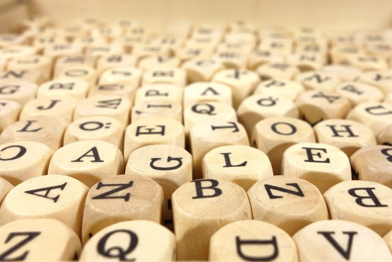 letters dobbelstenen