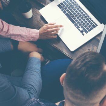 5 tips om als SaaS-bedrijf boven de software uit te stijgen