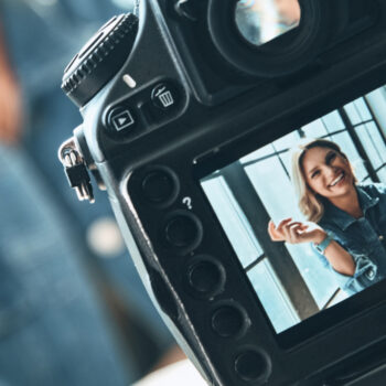 Influencers, inhakers & de interviewpitch: 5 x zo kom je in de media