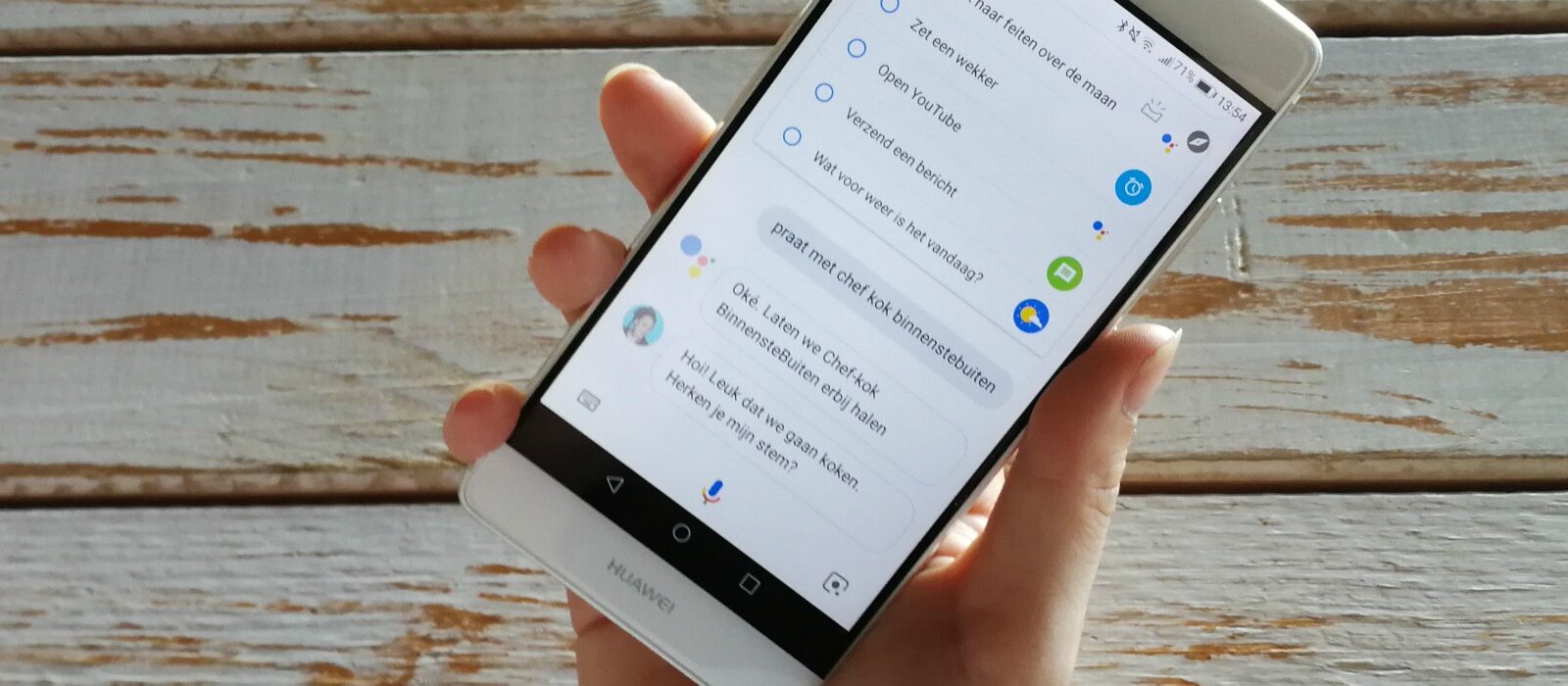 Zo ontwikkelde KRO-NCRV een voice-dienst voor Google Assistent [case]