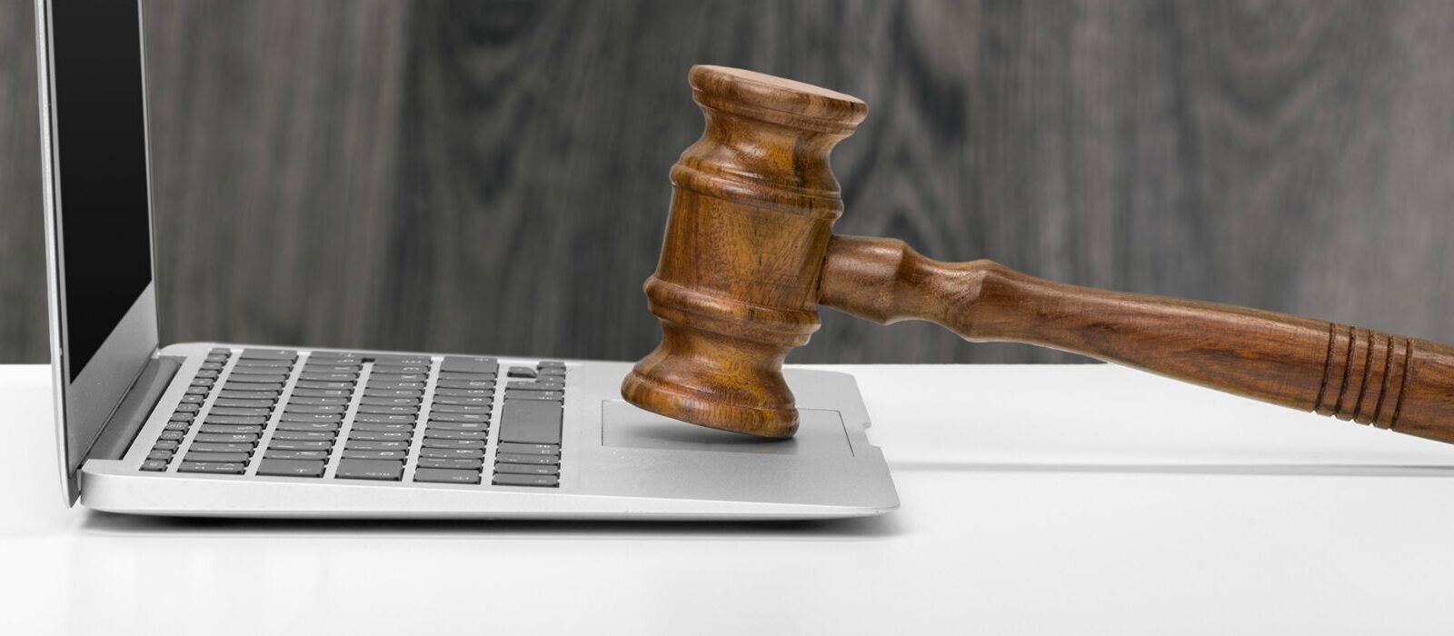 Hebben we straks een link tax & uploadfilter?