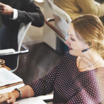 Hoe menselijk is webcare in de telecombranche? [nieuw onderzoek]