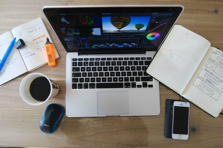 Foto op laptop - SEO-tools