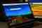Twee schermen Bing laptop
