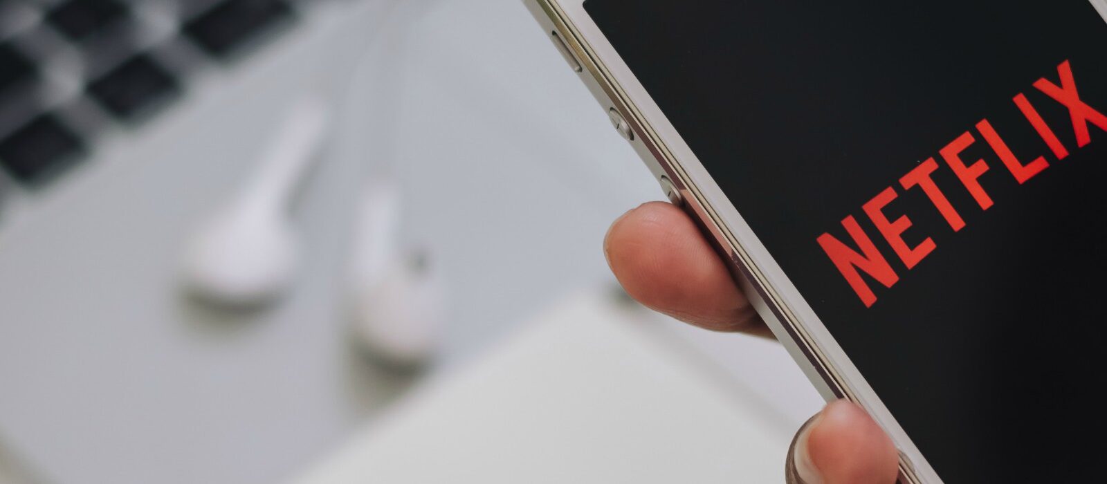 Waarom een dienst aanbieden net als daten is: leer van Amazon & Netflix