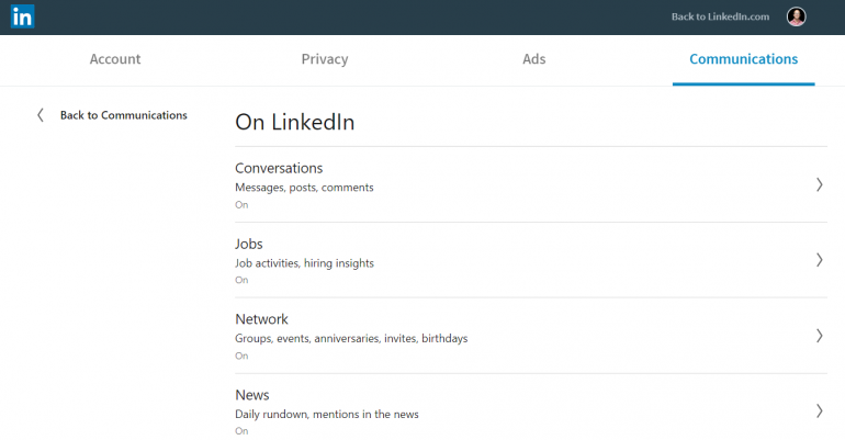 Screenshot van hoe je je meldingen aanpast op LinkedIn 1/3.