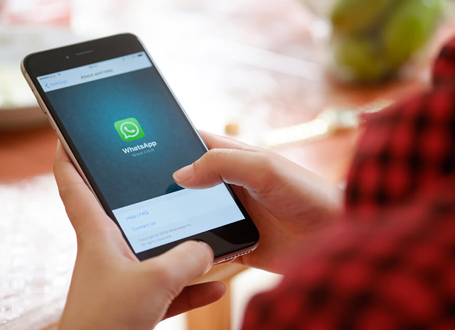 WhatsApp op mobiel.