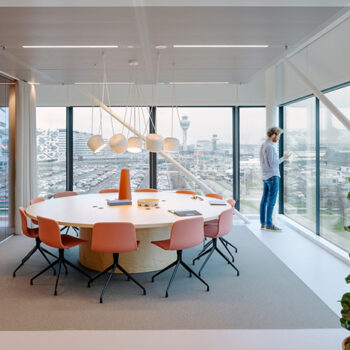 Somention start internationale business unit met kantoor op Schiphol Airport