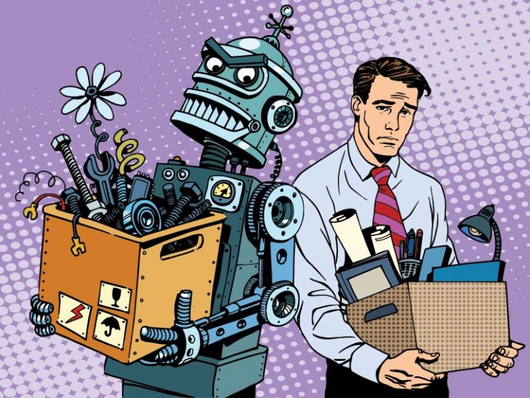 man met pensioen, robot neemt baan over.