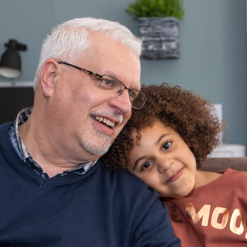 Drie generaties over de impact van dementie in campagne Alzheimer Nederland: ‘Stop dementie’