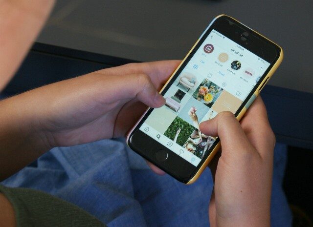 Maar liefst 86% van de internetgebruikers zegt dat ze influencers niet vertrouwen