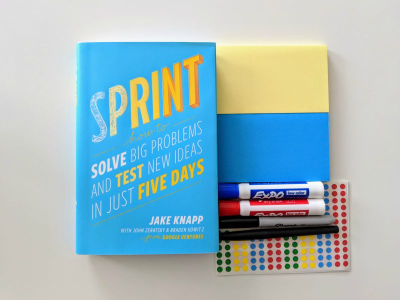 Foto van een aantal boeken over UX-design.