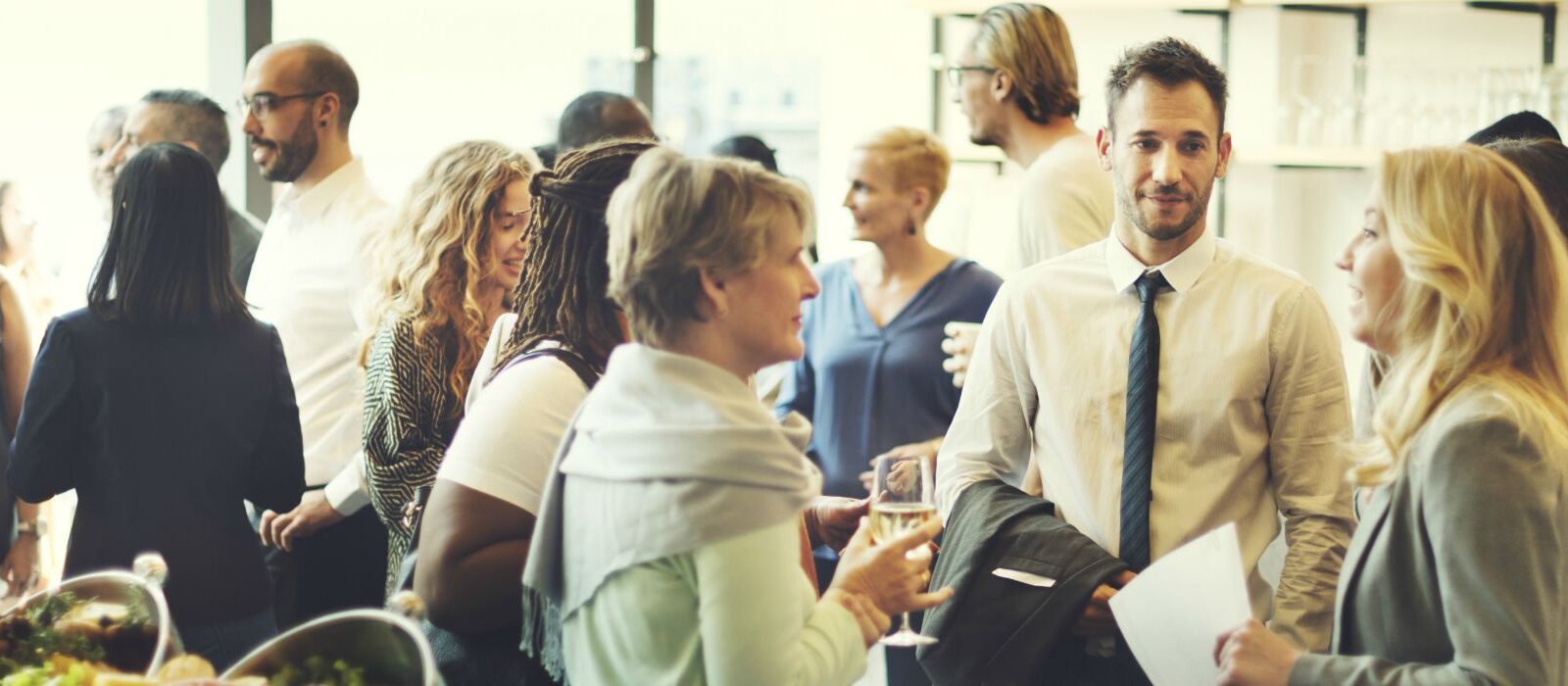 Een beleving die event-bezoekers bijblijft vormgeven [4 stappen]