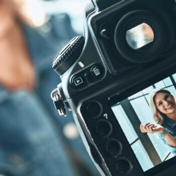 De switch van fysieke trainingen naar online: uitdagingen & learnings