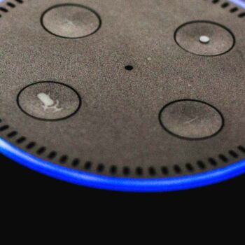 Aan de slag met voice? Betrek juristen & houd je aan de (privacy)wet