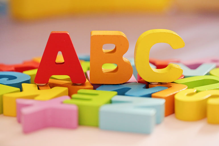 Alfabet blokjes met abc.