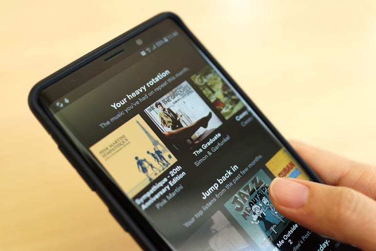 Spotify op telefoon.