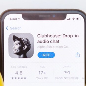 Audio-apps on the rise: Clubhouse, Twitter Spaces & Instagram Live Rooms vergeleken