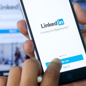 LinkedIn Cover Story: breng je profiel tot leven [nieuwe feature]