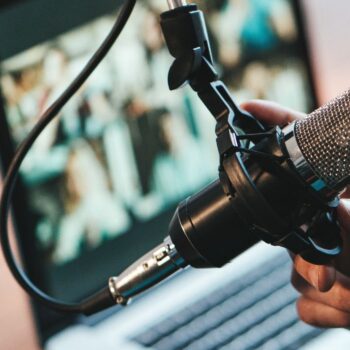 Een podcast voor je medewerkers: interne communicatie 2.0