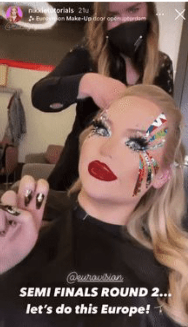 Screenshot van Instagram Story van Nikkietutorials, achter de schermen bij Eurovision, met een AR-filter.