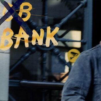 HERC maakt nieuwe campagne voor YoungCapital:  Whatever Works, Work.