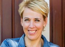 Maartje Wolff