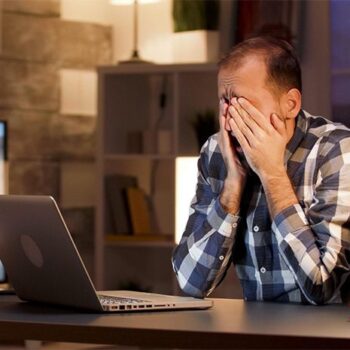 Het resetten van wachtwoorden frustreert online koopgedrag en interacties