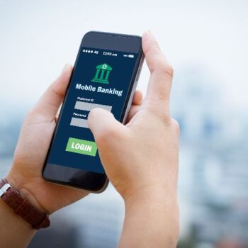 Hoe het komt dat mobiele bankapps pertinent veiliger zijn dan internetbankieren