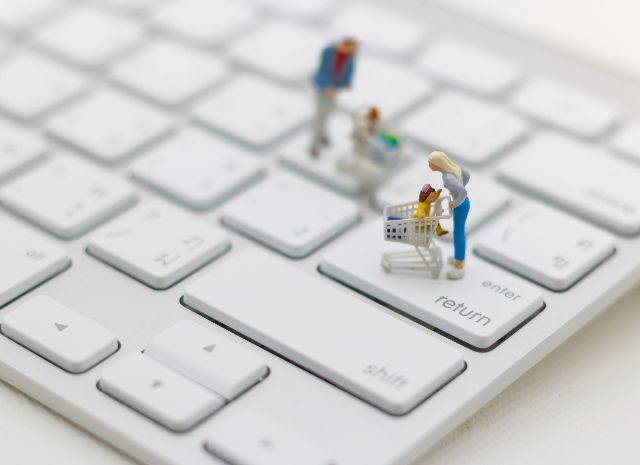 Offline retail slaat terug