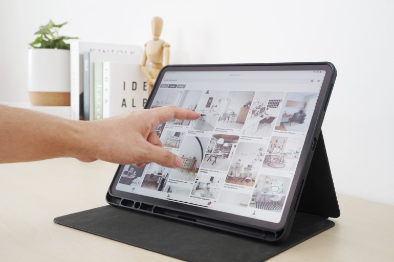 Pinterest op tablet. 