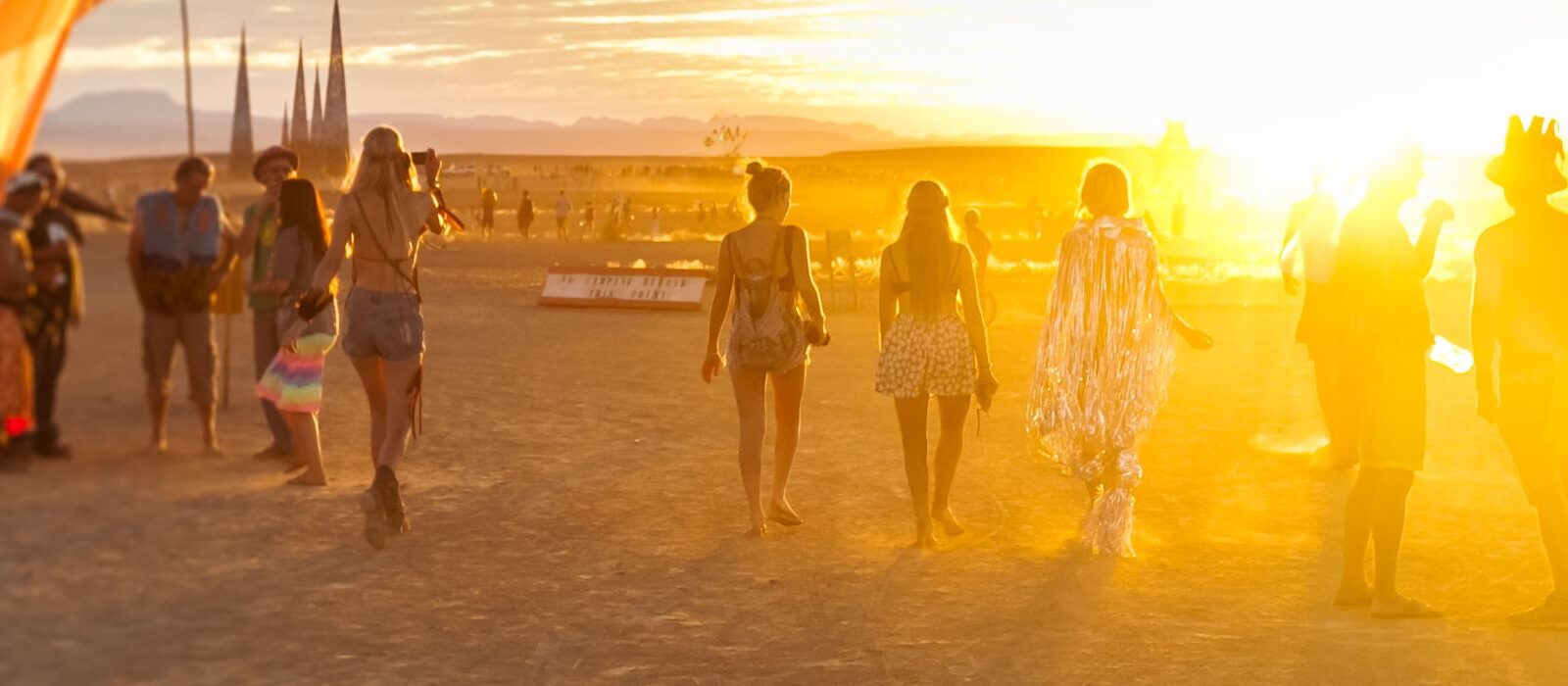4 lessen van Burning Man voor een meer speelse & mensgerichte zakenwereld