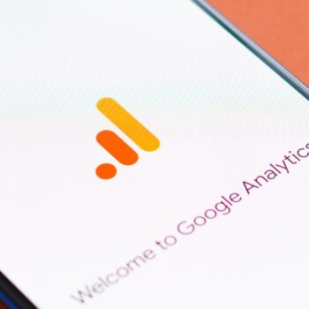 Vergeet bezoeken & conversies: zo verbeter je je content wél met Google Analytics