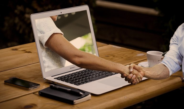 LinkedIn Trends 2023 - Echt contact met je klant - Trudy Pannekeet - Frankwatching