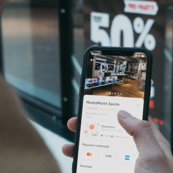 Onderzoek PubMatic: tweederde van de Europese retailers wil meer investeren in commerce media