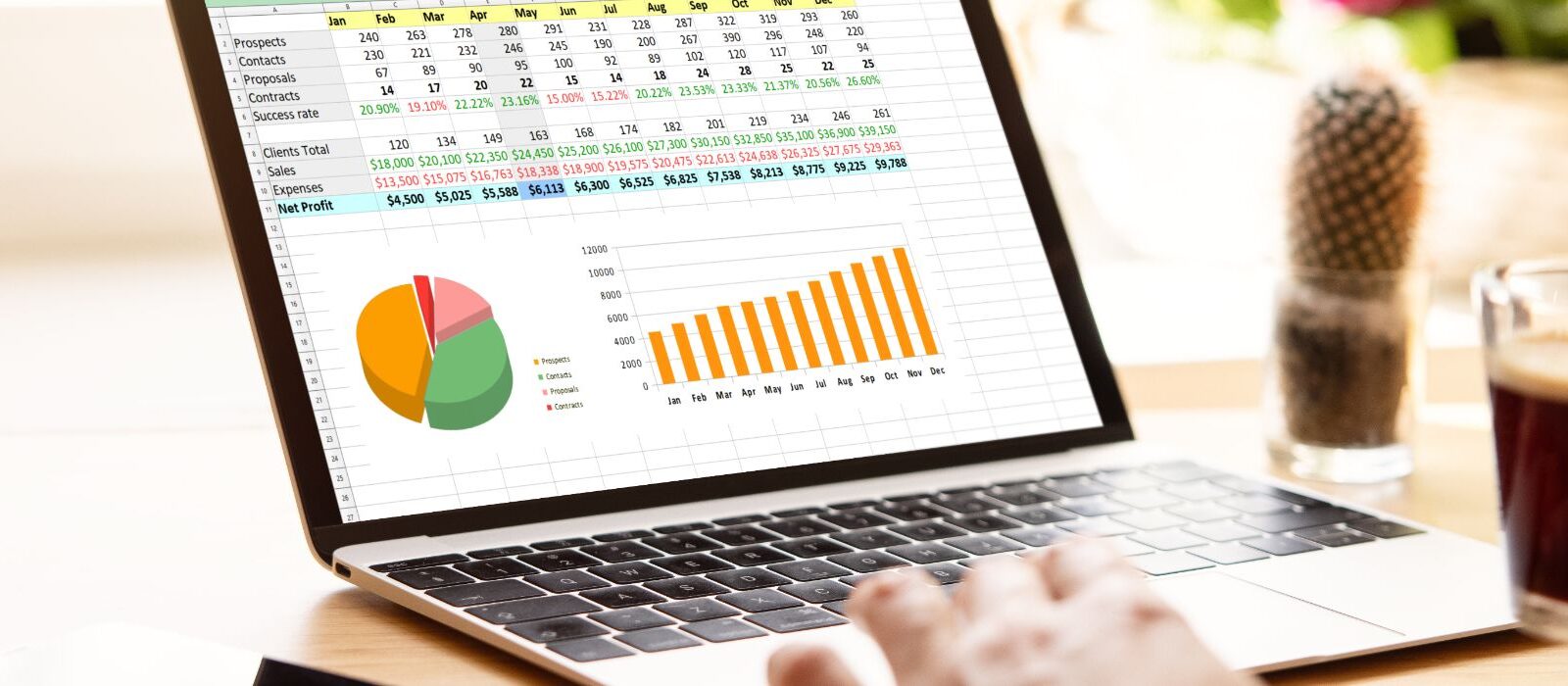 3 tips om je CRM-systeem beter bij te houden in Excel